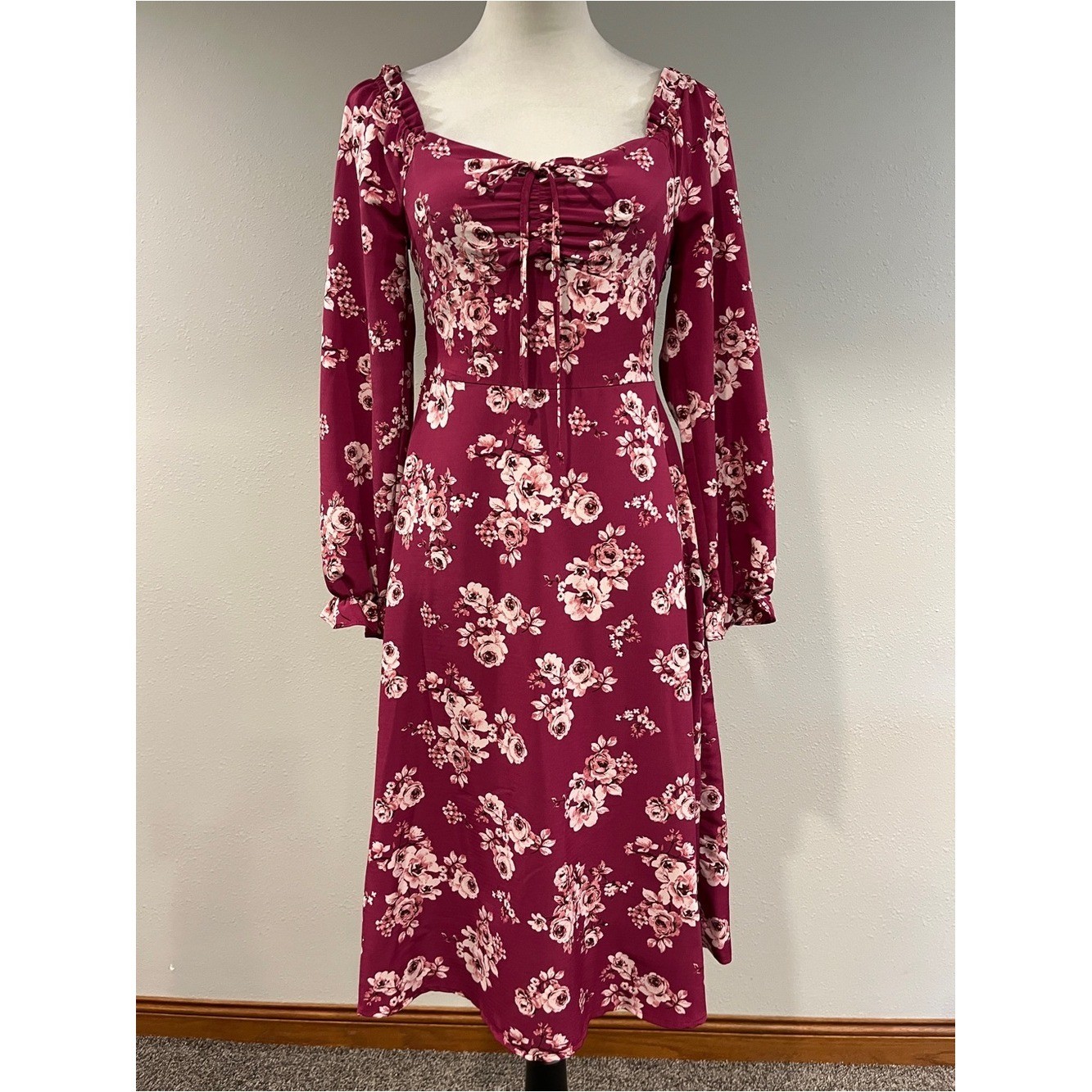 Lily Rose Floral Long-Sleeve wine pink color Midi Dress size extra small