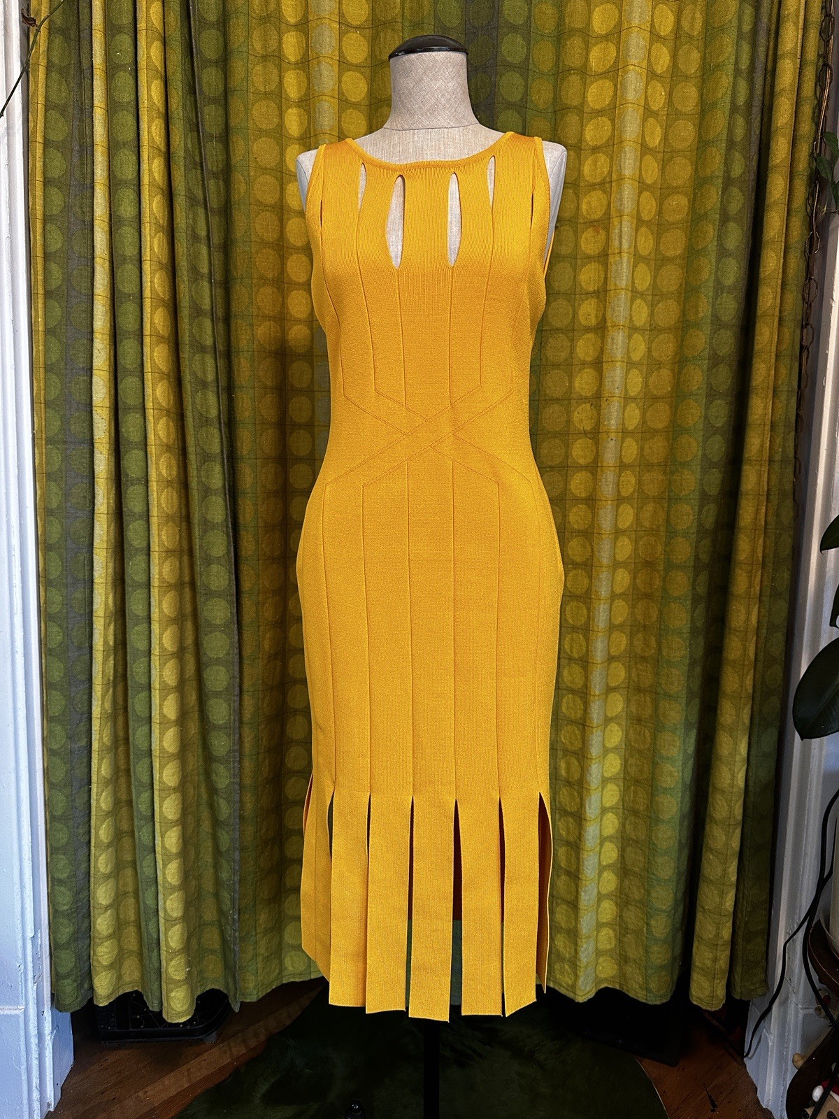 NWT CUSHNIE ET OCHS Marigold Viscose Knit PEAKABOO Fringe Dress L
