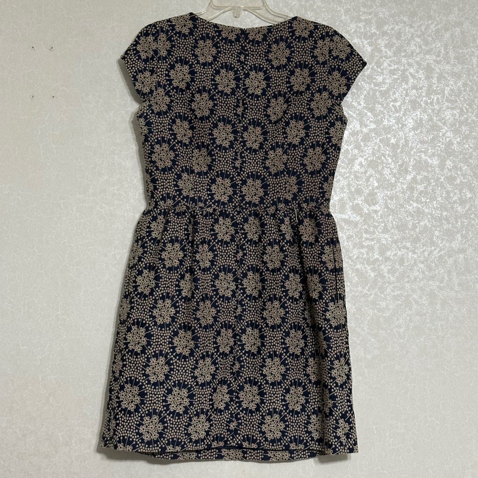 Boden Floral Medallion Cap Sleeve Fit & Flare Dress Navy Blue Tan Pleated 8R