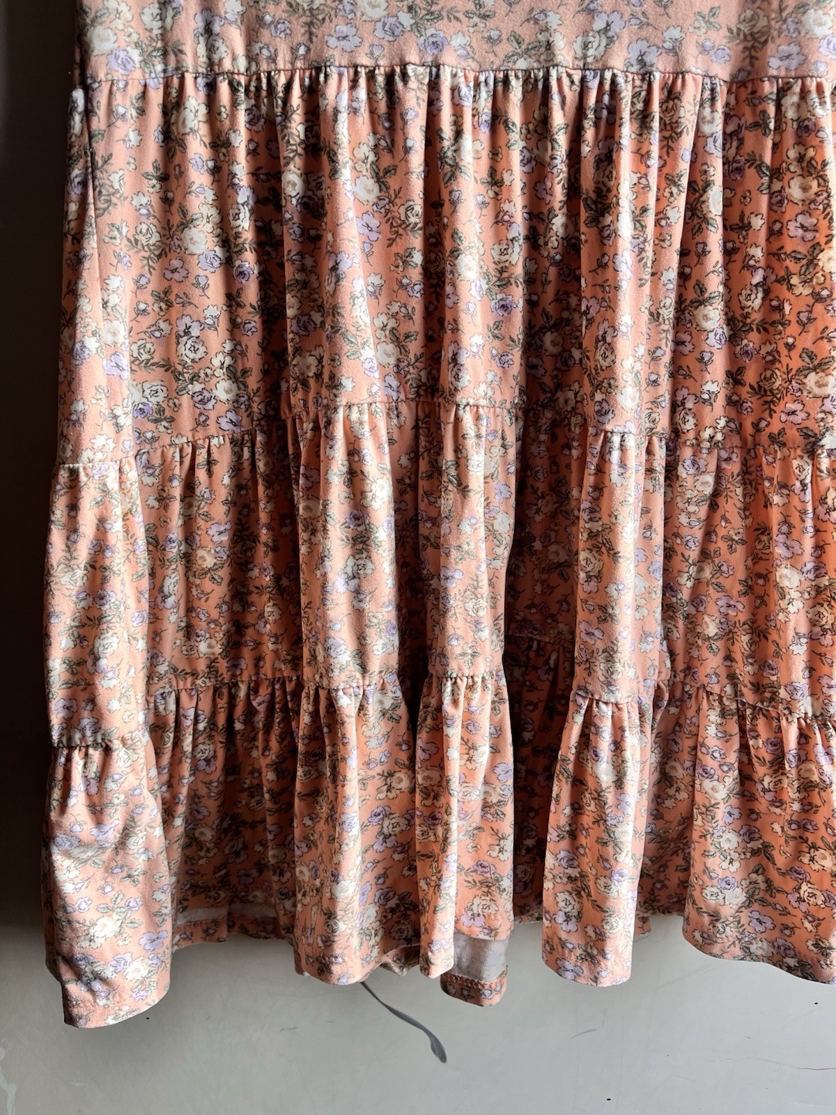 No Comment Peach Multicolor Floral Ruffle V-Neck Cap Sleeve Mini Dress M