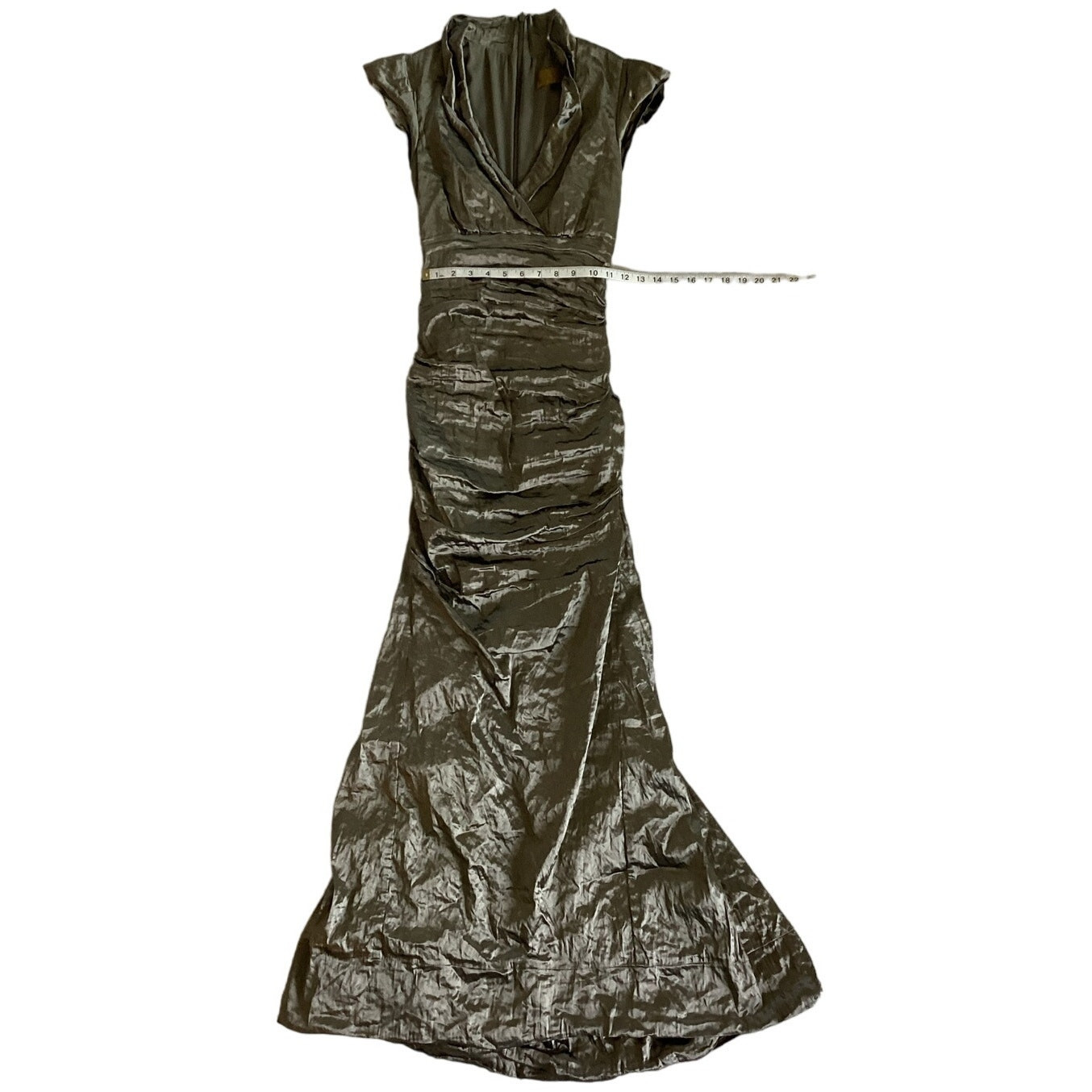 Nicole Miller Metallic Taffeta Crinkle Stretch Mermaid V-Neck Gown Green 2
