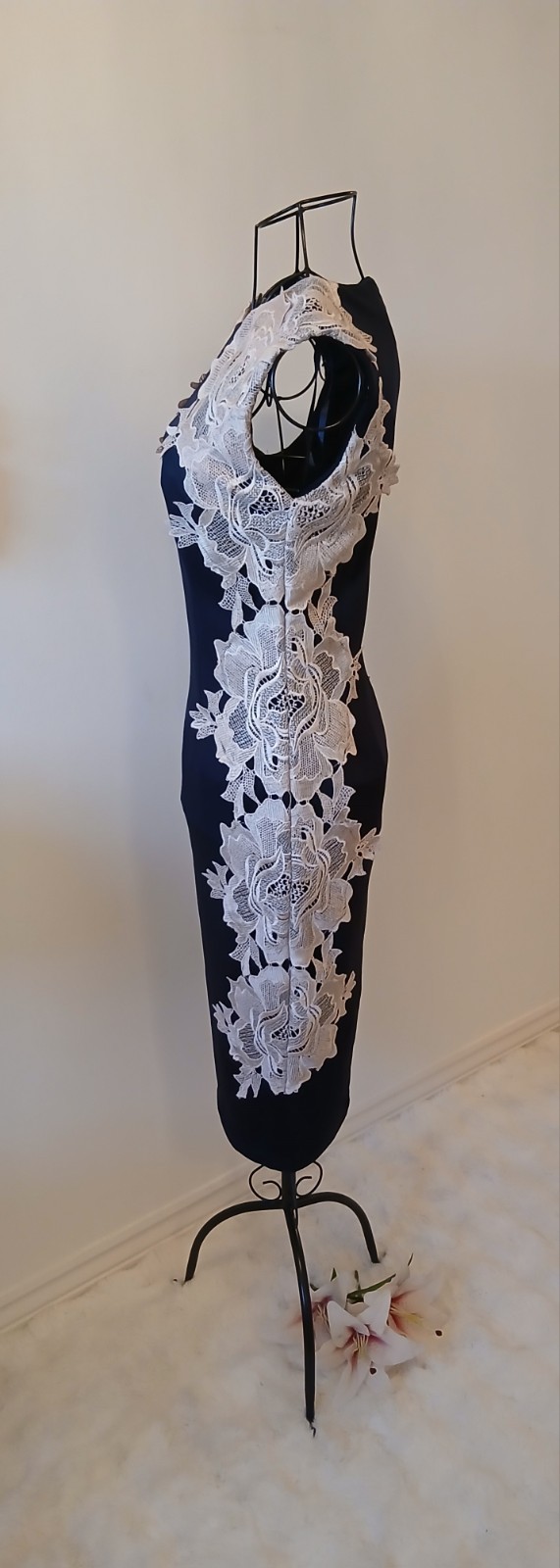 💫AX Paris Navy Bodycon Dress with Lace Appliqué Brand New UK Size 10💫