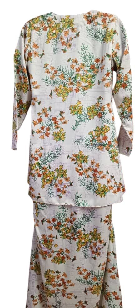 White Flower Baju Kurung