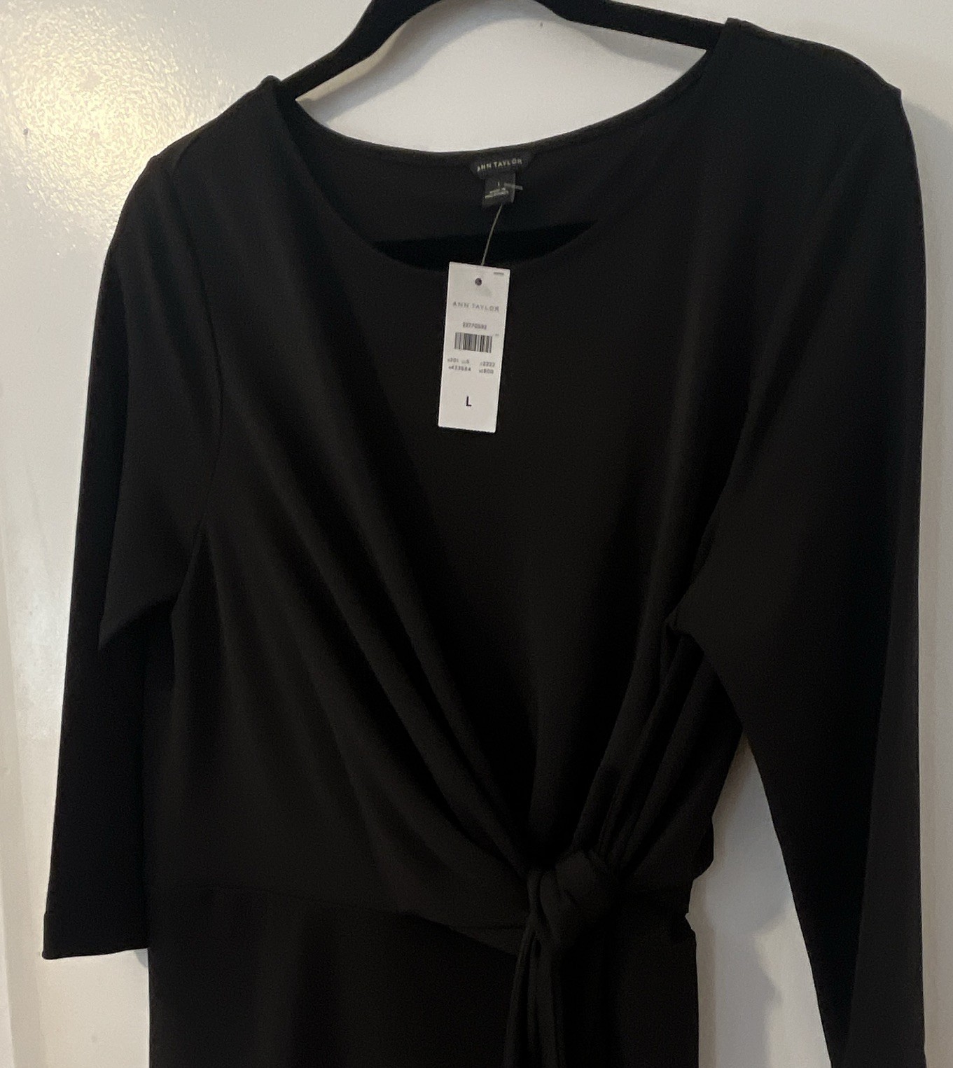 Ann Taylor Women’s Black Solid Sheath Dress Knot Front Round Neck Knee L/S L