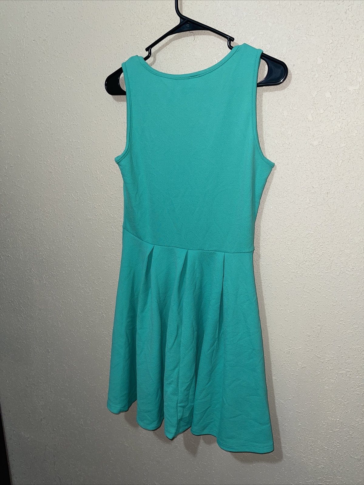 White Mark Solid Sleeveless Scoop Neck Dress GREEN M NEW