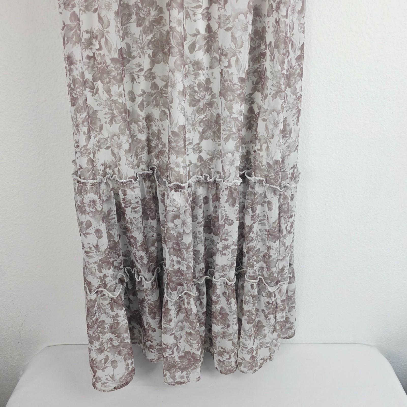 Altar’d State Prairie Floral Cuffed Puff Sleeve Maxi Dress Medium Tiered Cottage
