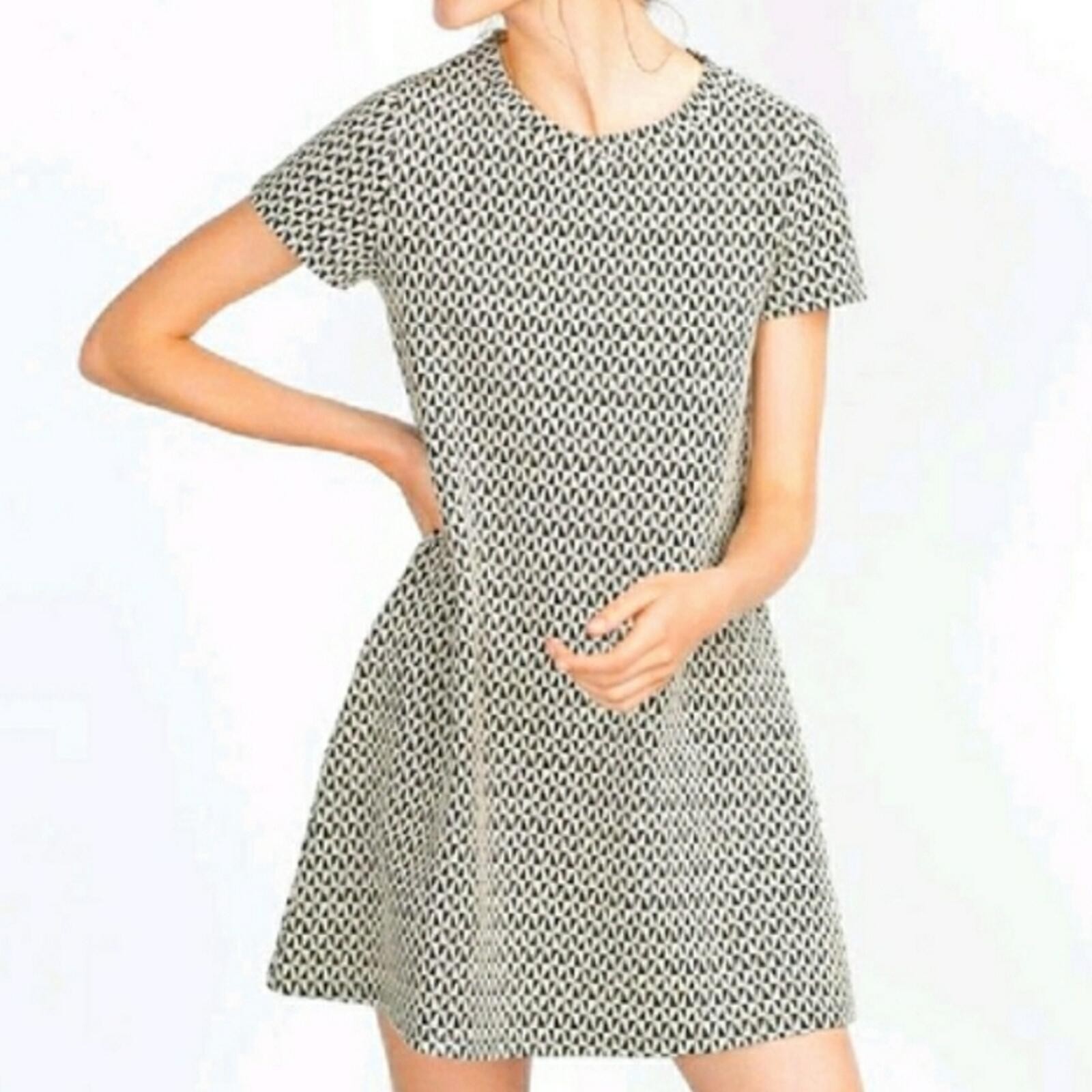 Zara Trafaluc Collection Black and White Geometric Print Dress.  Size: Medium