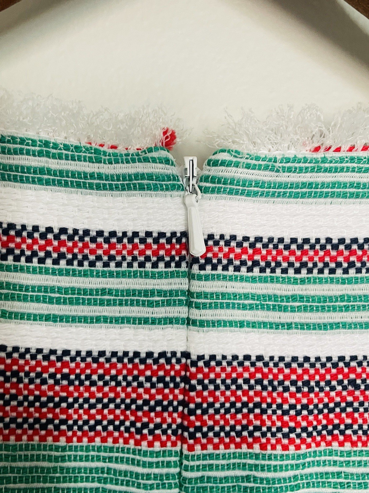 W By Worth Red, Green, White, Navy Fringe Sheath Dress. Size 2. Holiday. Luxury