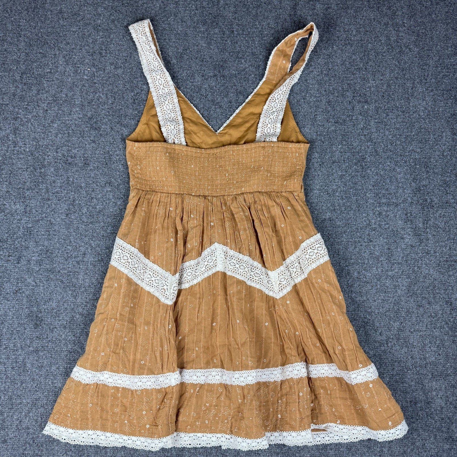 American Eagle Tan and Cream Babydoll Dress Size Small