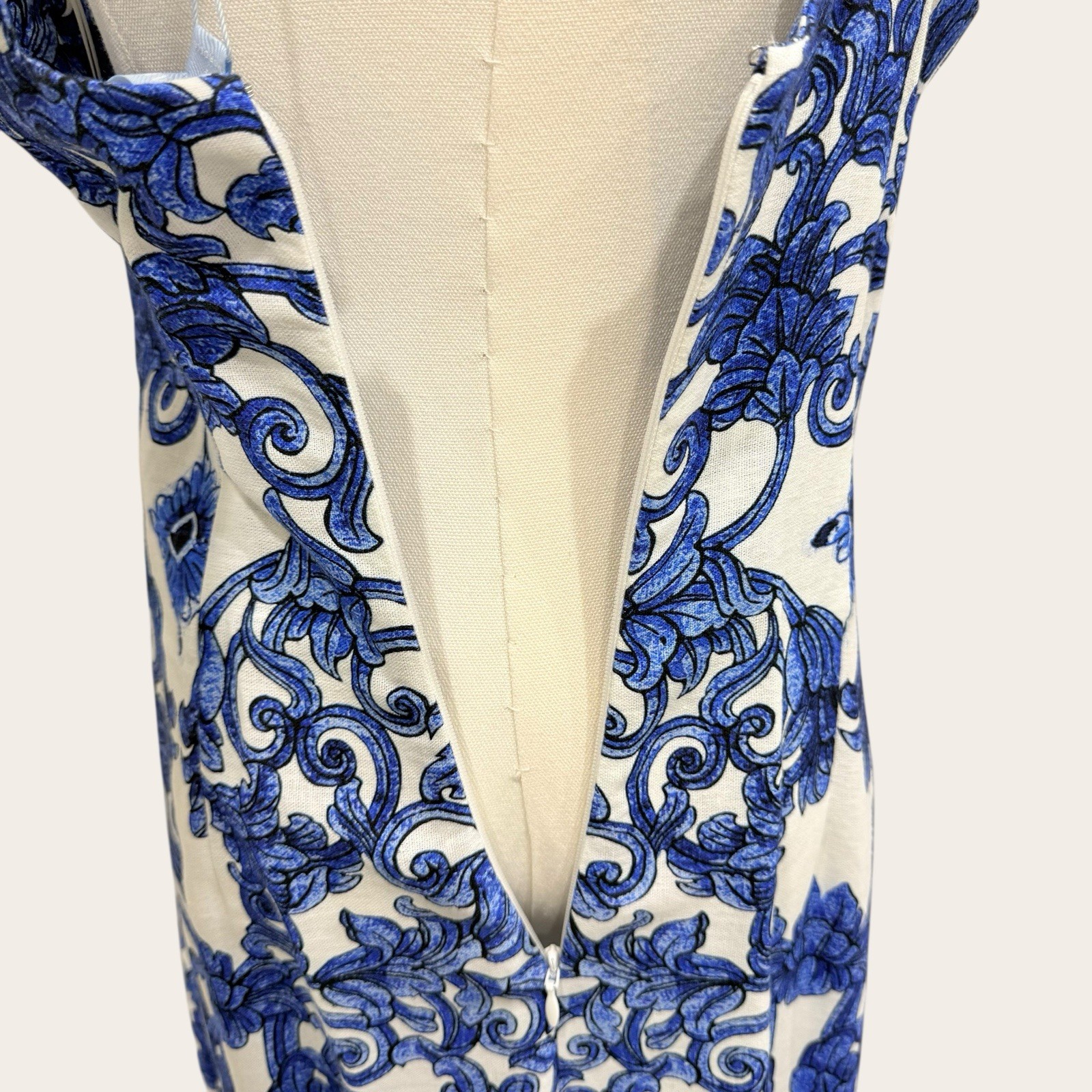 Antonio Melani Bronwyn Blue Tile Print Linen Blend A-Line Halter Maxi Dress SZ 4
