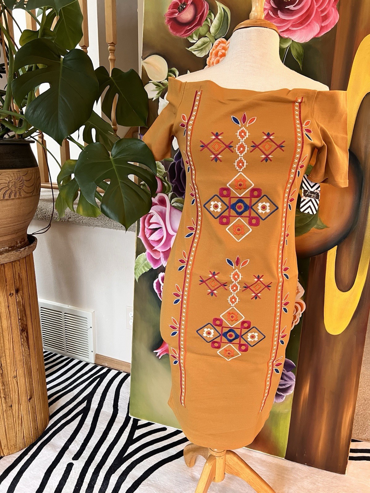 Women’s Mexican Embroidered Off Shoulder Dress XL NWT Made in Mexico