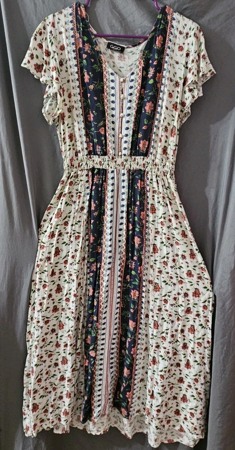 GGO Size Small Maxi Cottagecore Inspired Bohemian Style Dress Floral Button Up