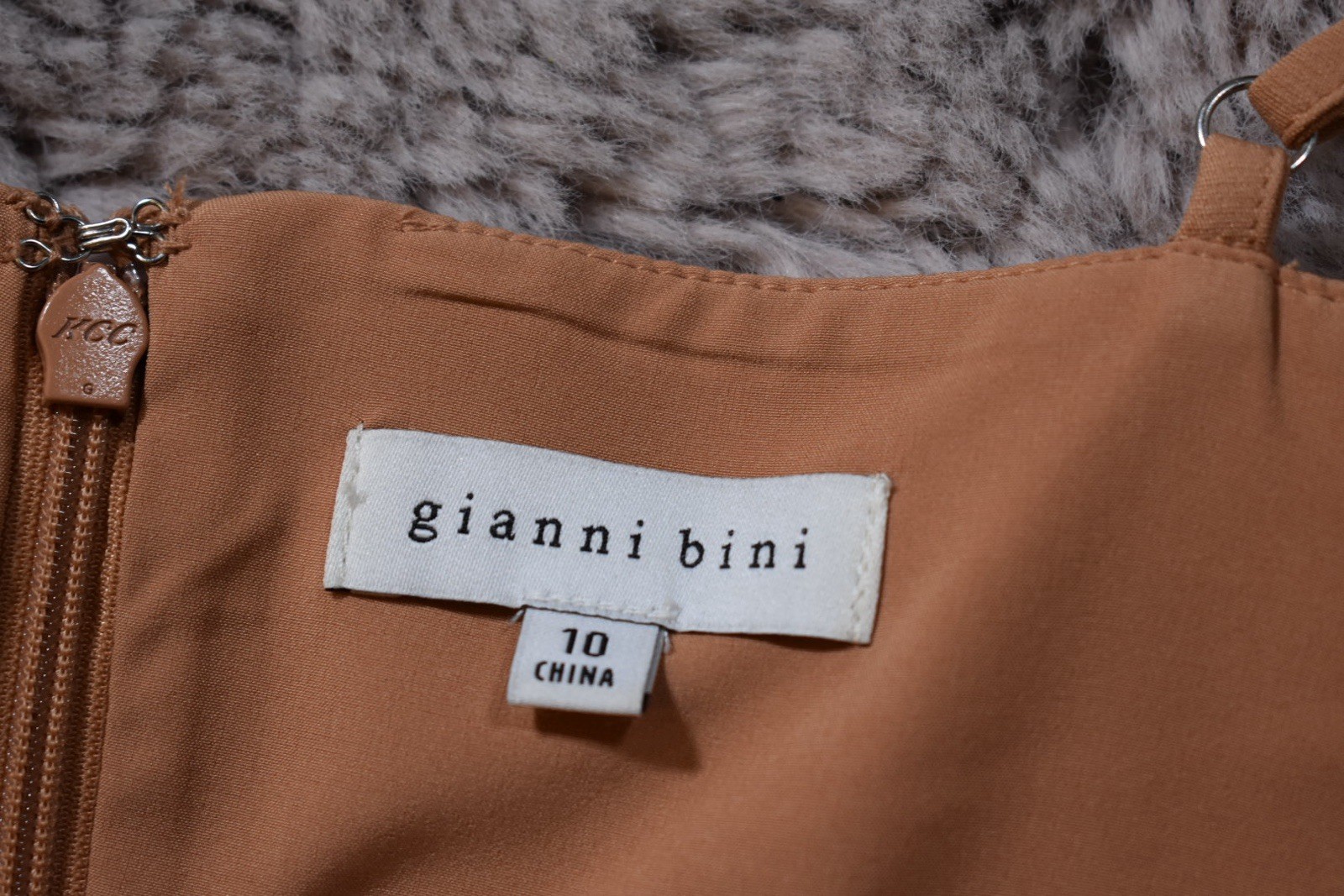 Gianni Bini Beige Bodycon Midi Dress Square Neck Ruched Spaghetti Strap 10