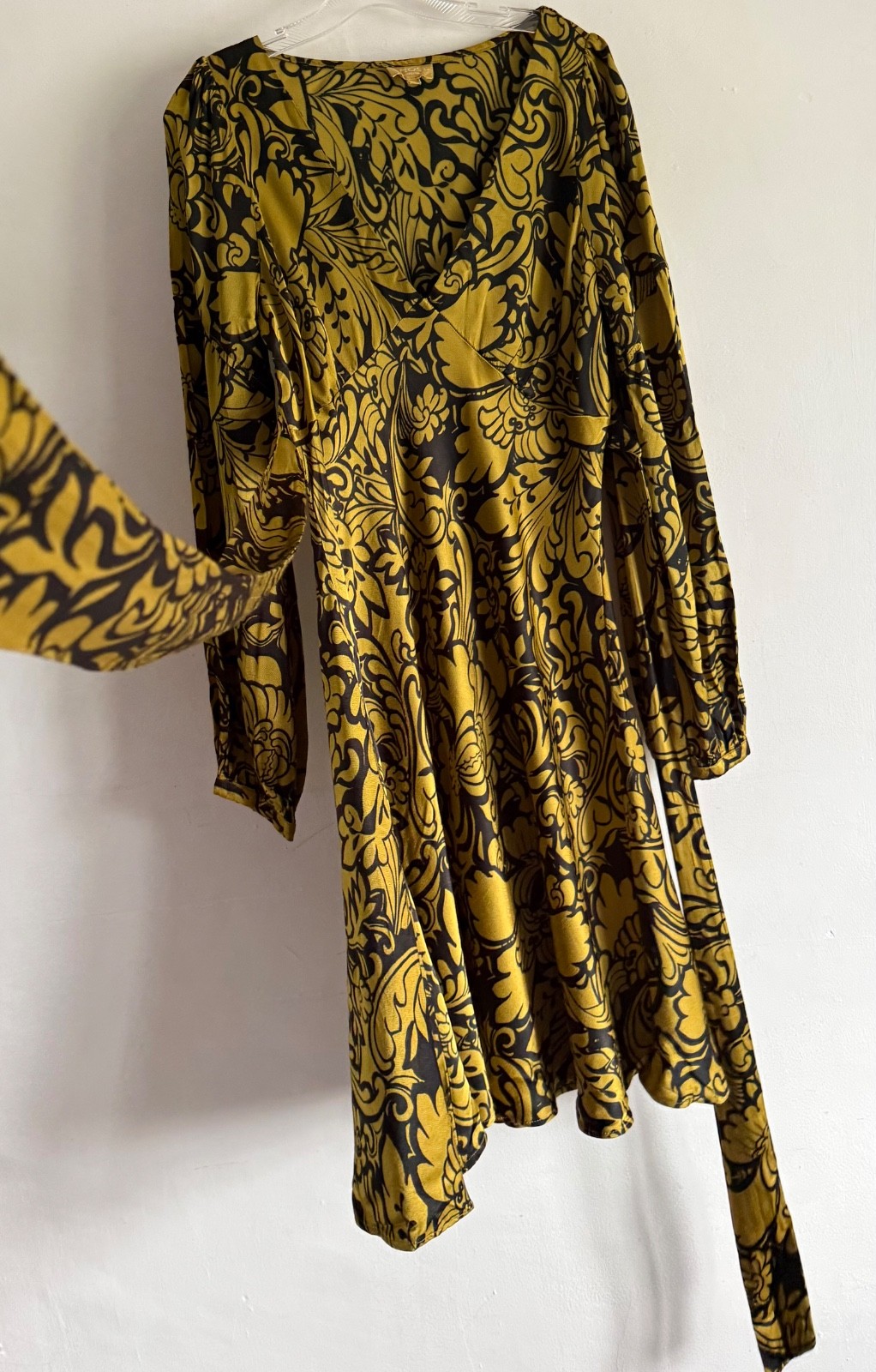 GHOST LONDON YELLOW & BLACK FLORAL PRINT LONG SLEEVES MIDI DRESS SIZE: LARGE