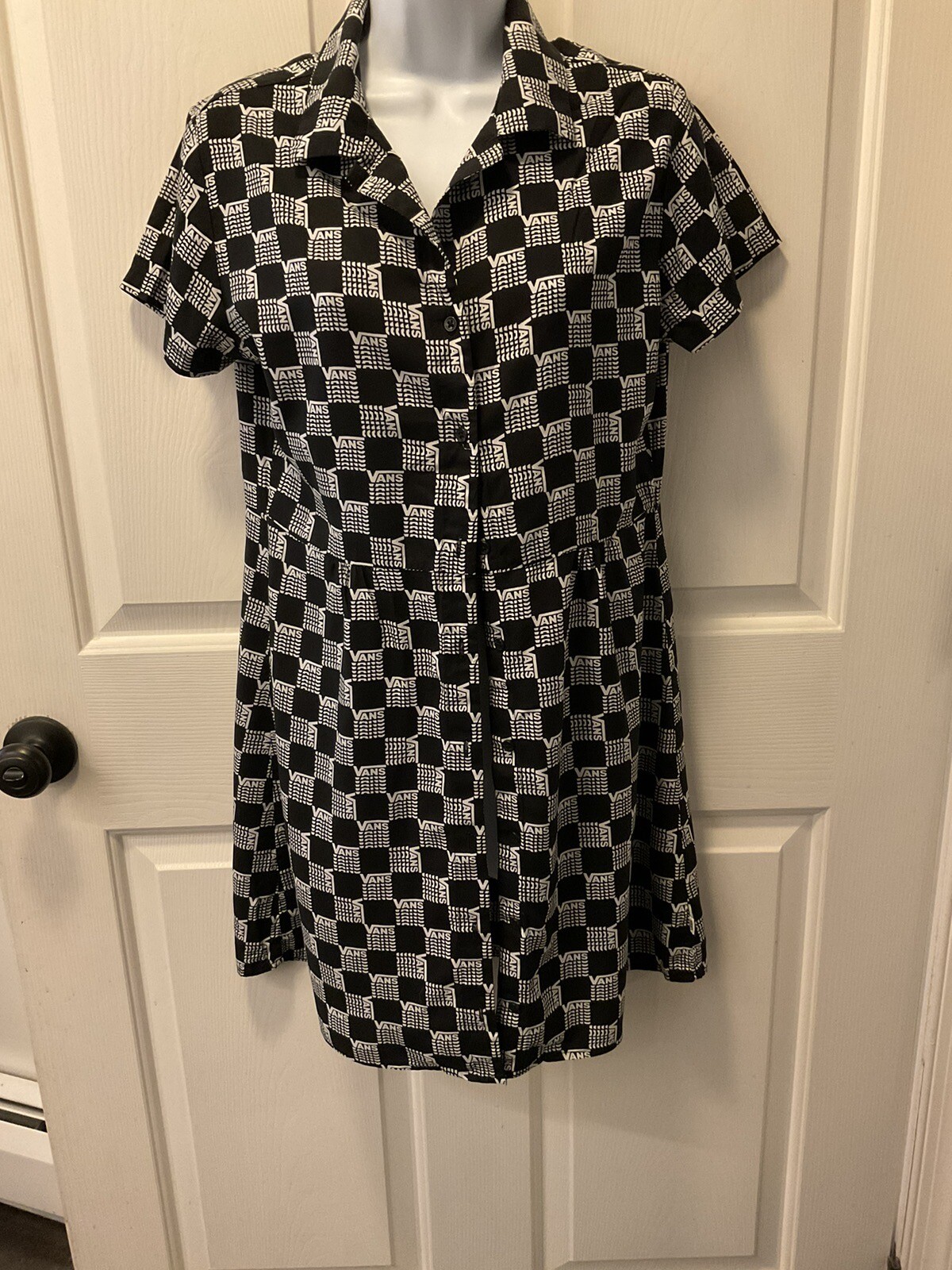 Vans Button Front Dress Black/white Logo Viscose S/sleeve Sz S