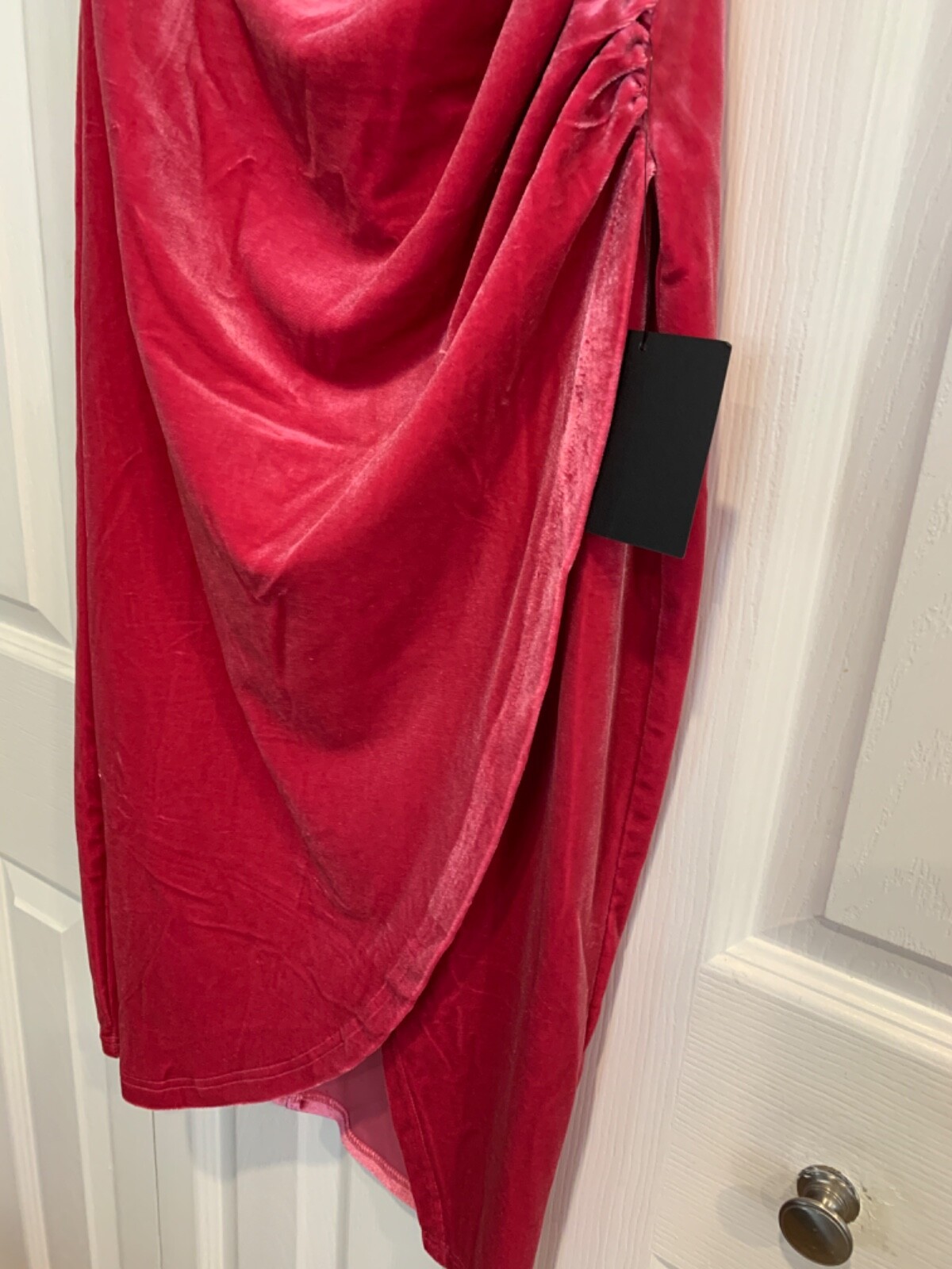 Lulu’s Glamorous Celebration Sz S hot pink velvet tulip dress, NWT, strapless