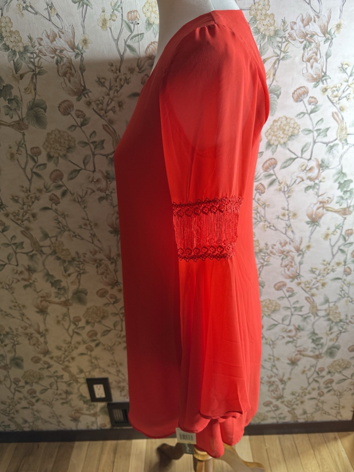 Sequin Hearts Red Dress Size Medium Bell Sleeves Lace