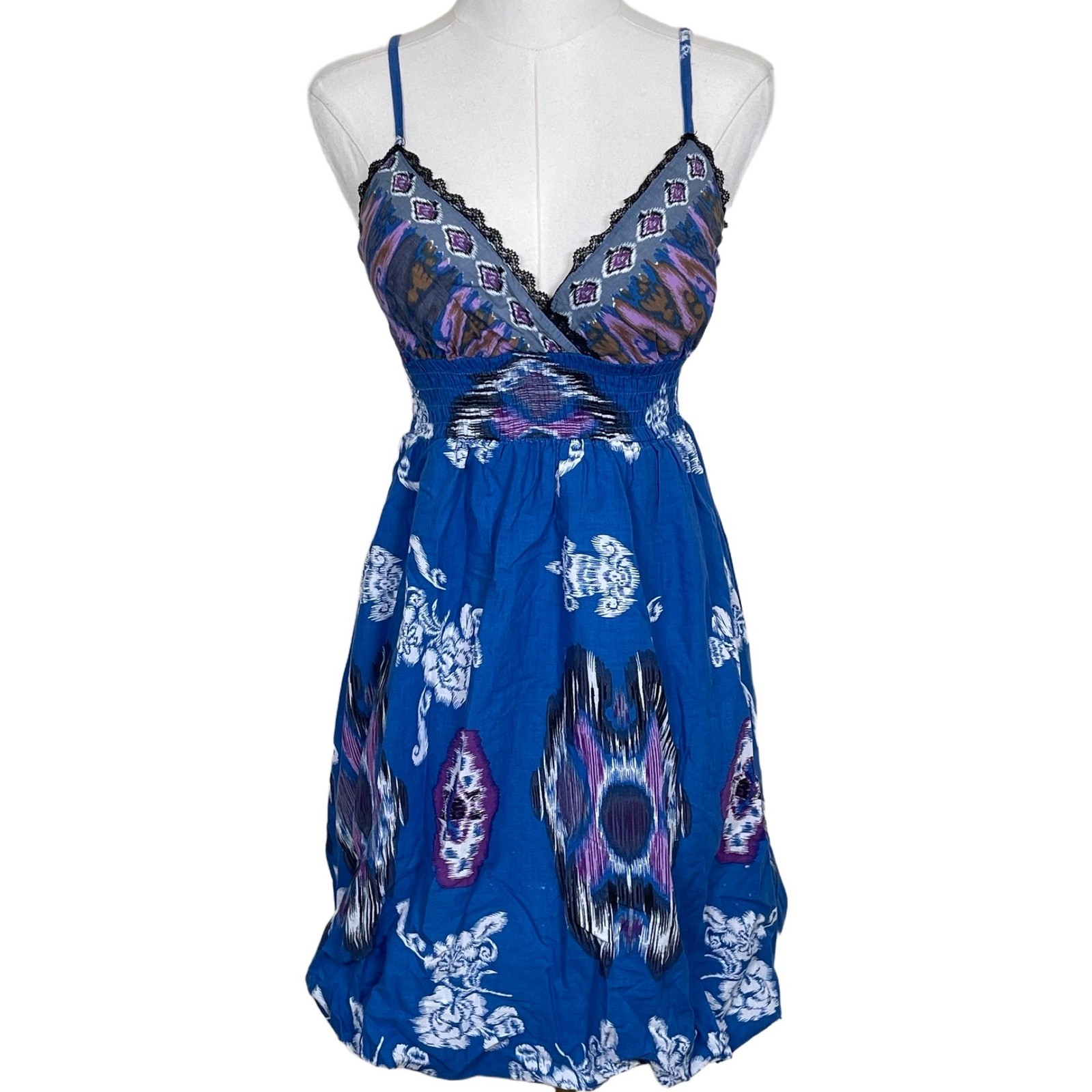 Vintage She’s Cool Mini Dress Womens M Blue Ikat Print Bubble Hem Lace Trim Y2K
