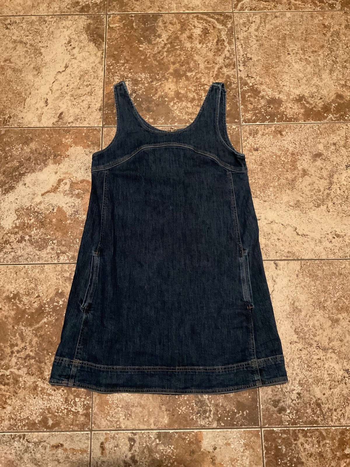 PILCRO ANTHROPOLOGIE DARK DENIM OVERALL SHIFT DRESS (SIZE 8) PREOWNED