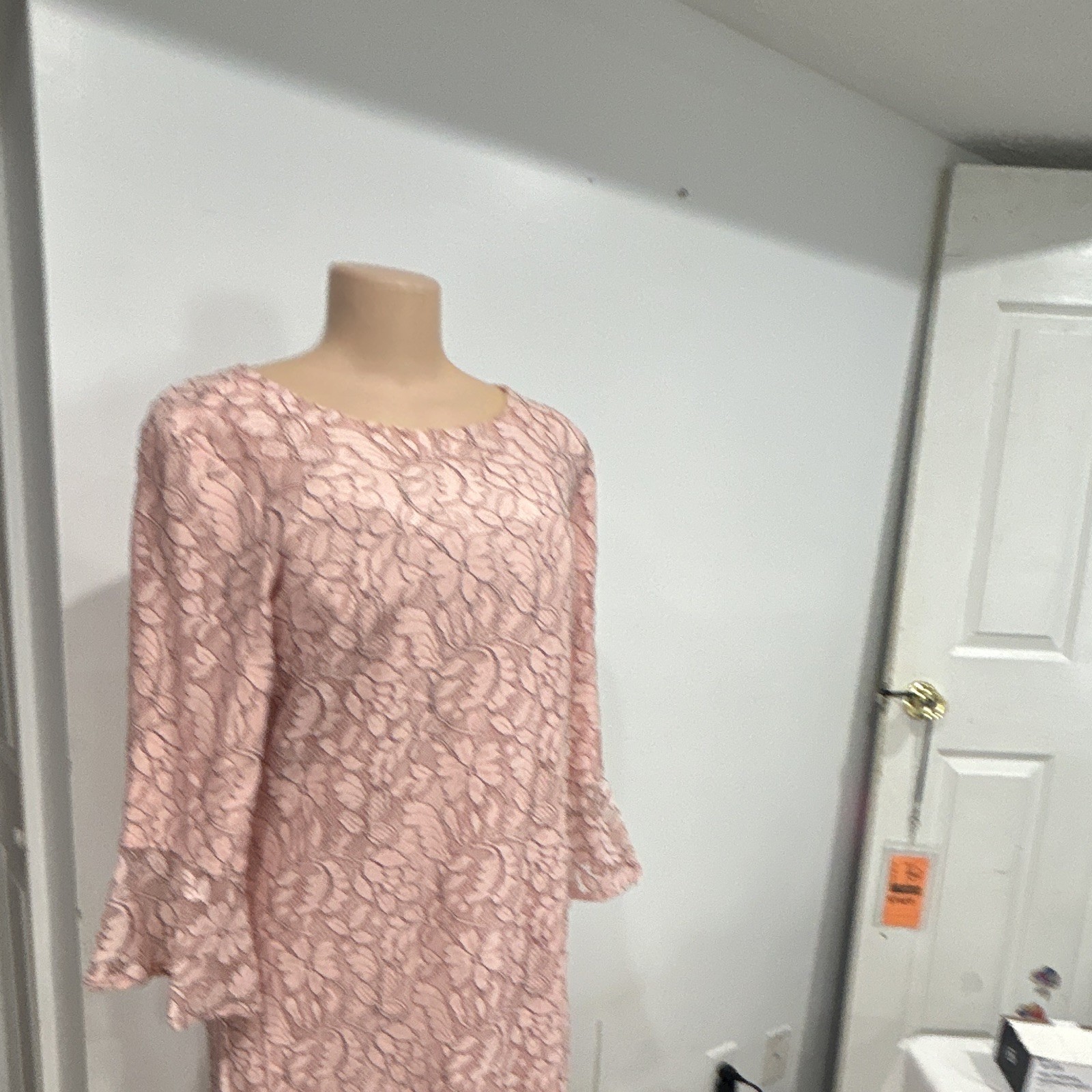ELLE Sheath Dress Lace Floral Pink Ruffle 3/4 Bell Sleeve Size L Knee