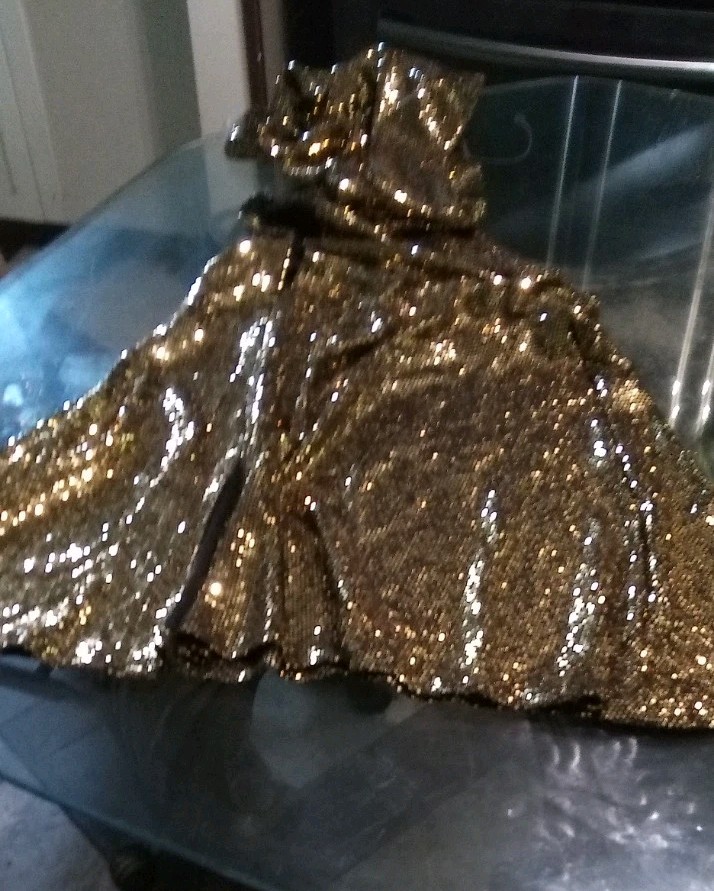 Goodtimes USA Gold Sequence One Sleeve M 68″ Long Gown