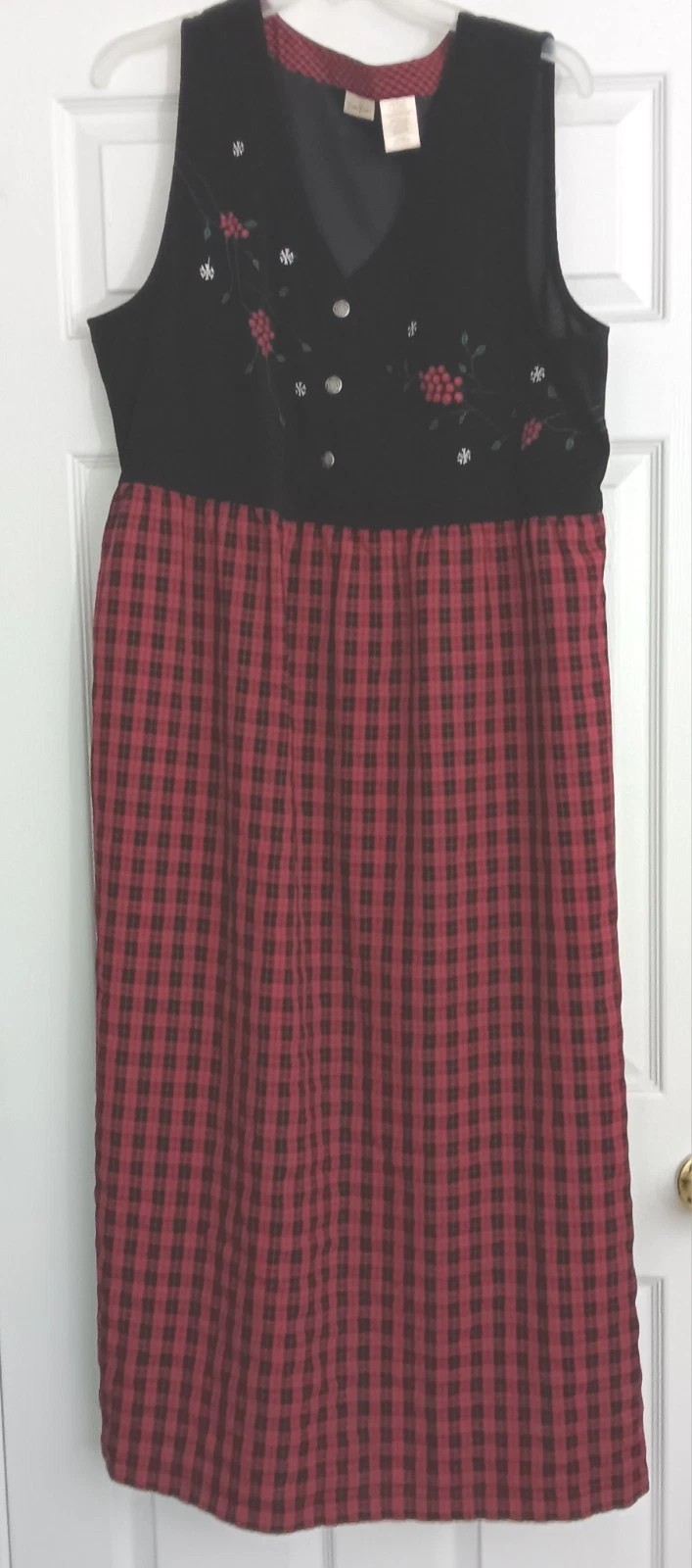 Bobbie Brooks Dress Women’s Size XL Christmas Black Red Plaid Berries Snowflakes