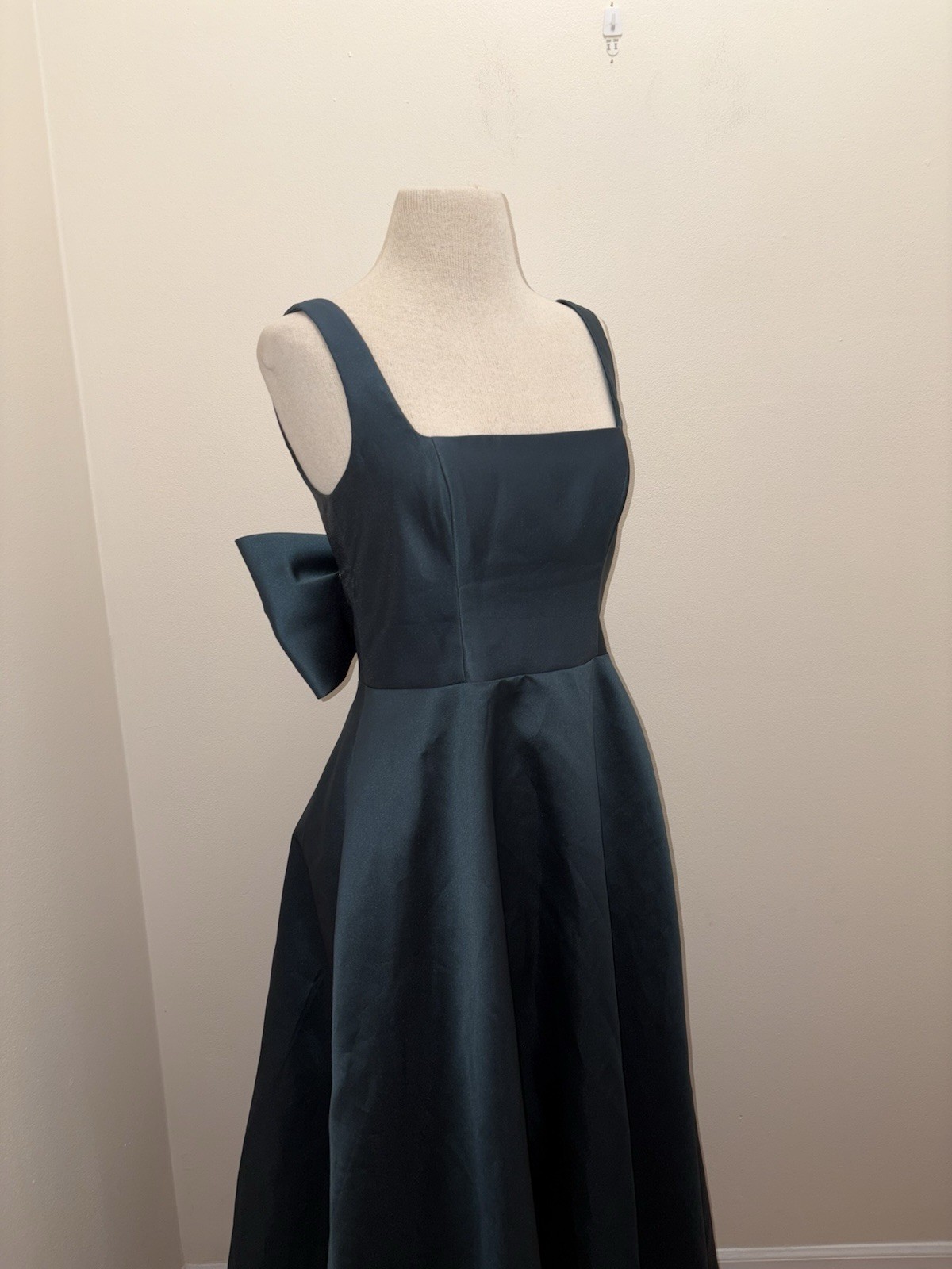 Dessy Collection Green Statement Bow Back Maxi Dress Size 6 Small Formal Elegant
