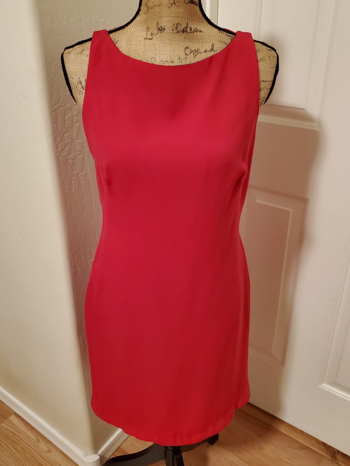Caren Desiree Company Women’s Size 6 Pink Sleeveless Strappy Sheath Dress