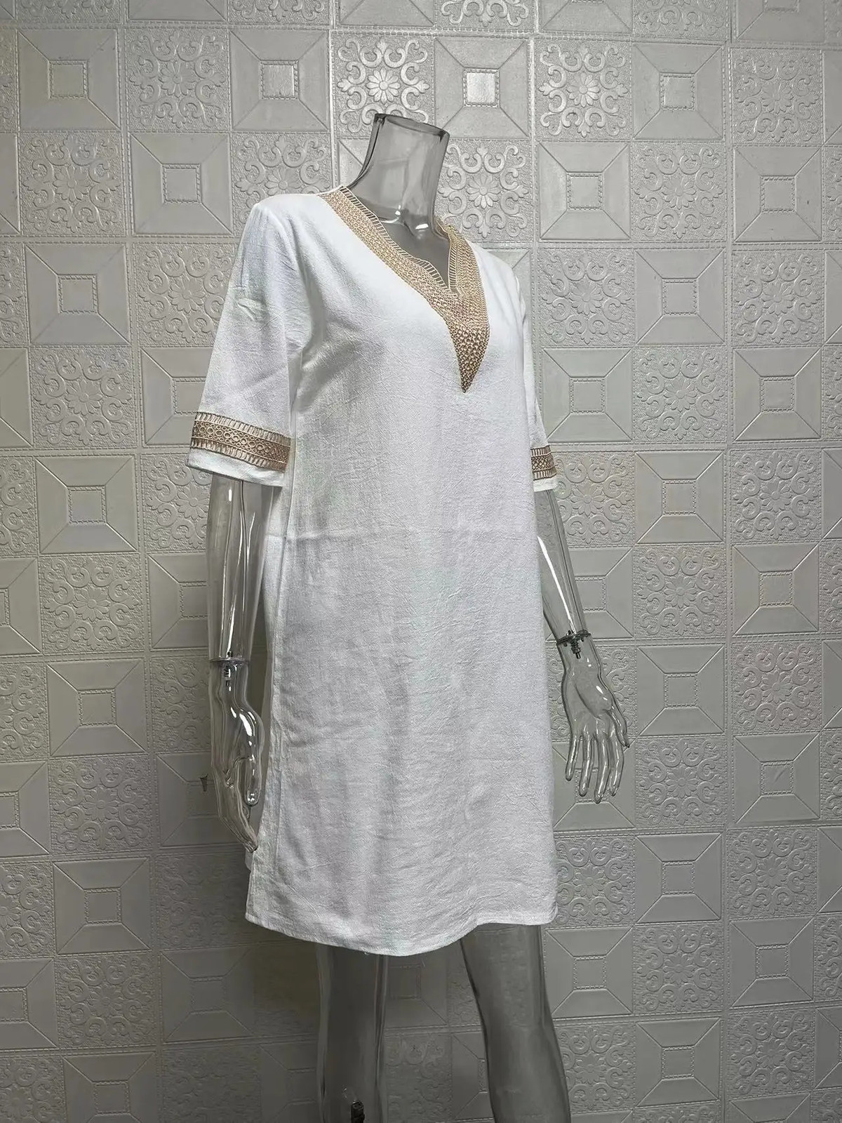 New Solid Color V-Neck Mid-Sleeved Elegant Dress