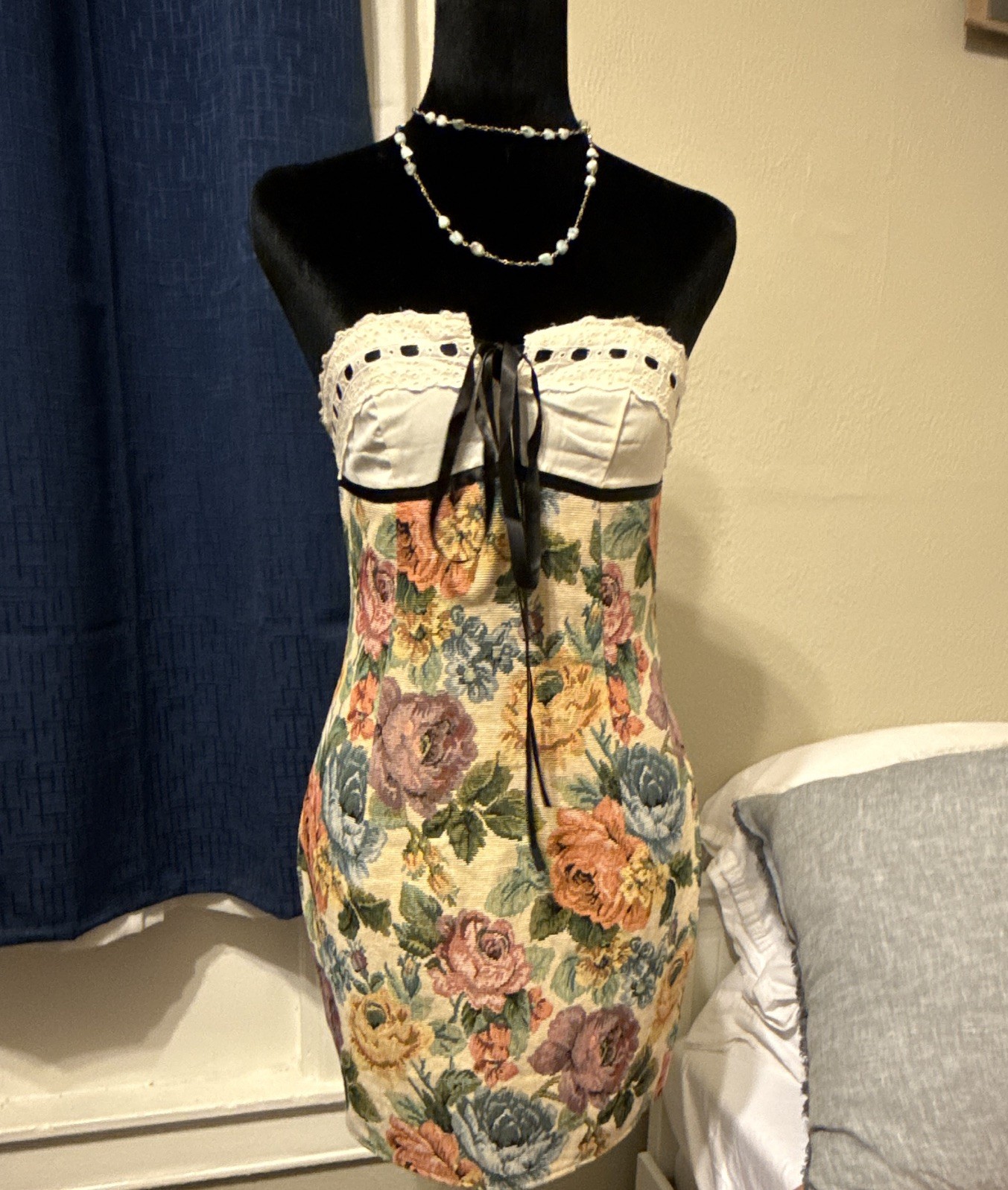 Princess Polly Dress Womens Small Multicolor Floral Mini Milkmaid Style