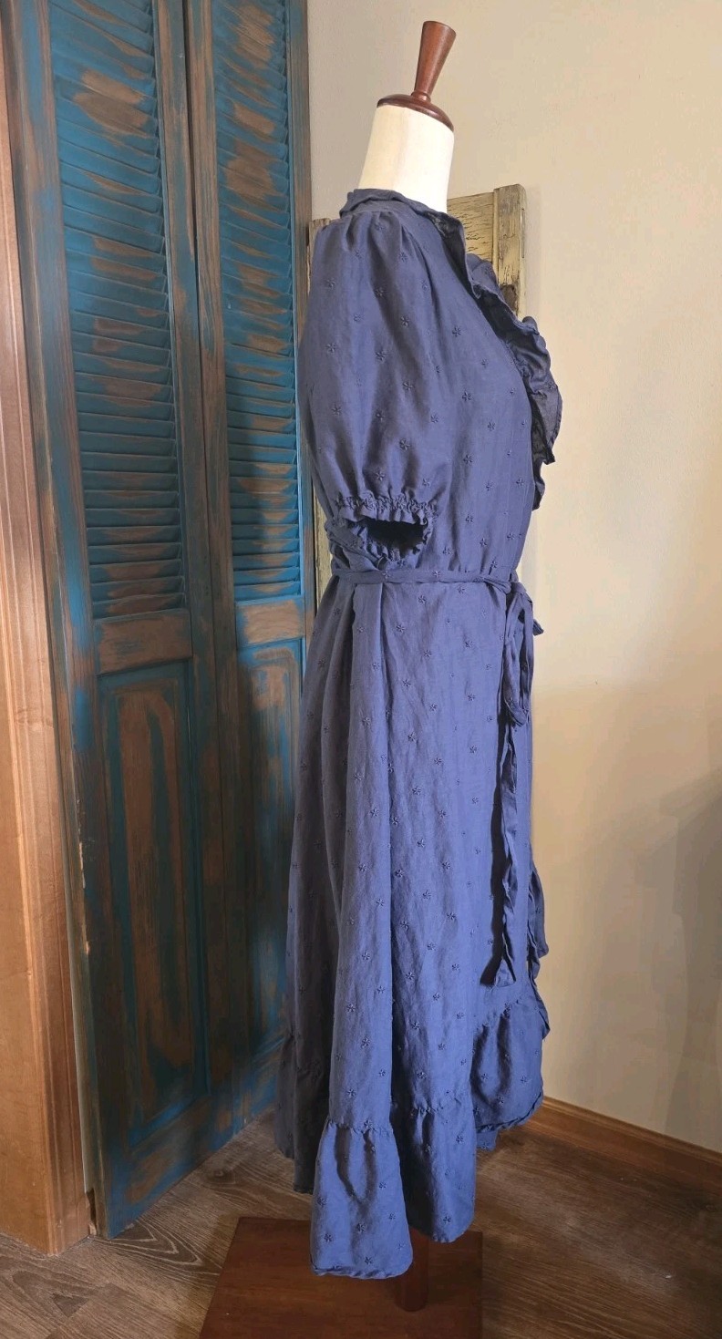 Old Navy Embroidered Floral Ruffle Hi-Low Wrap Dress Women XL Navy Puff Slv