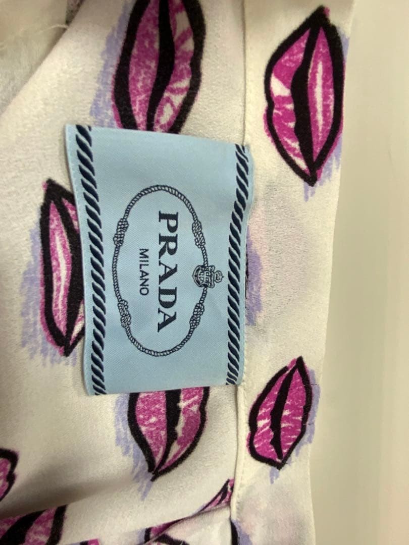 USED E9 PRADA ITALIAN-MADE LIP PRINT BOW TIE PLEATED DRESS VERYGOOD