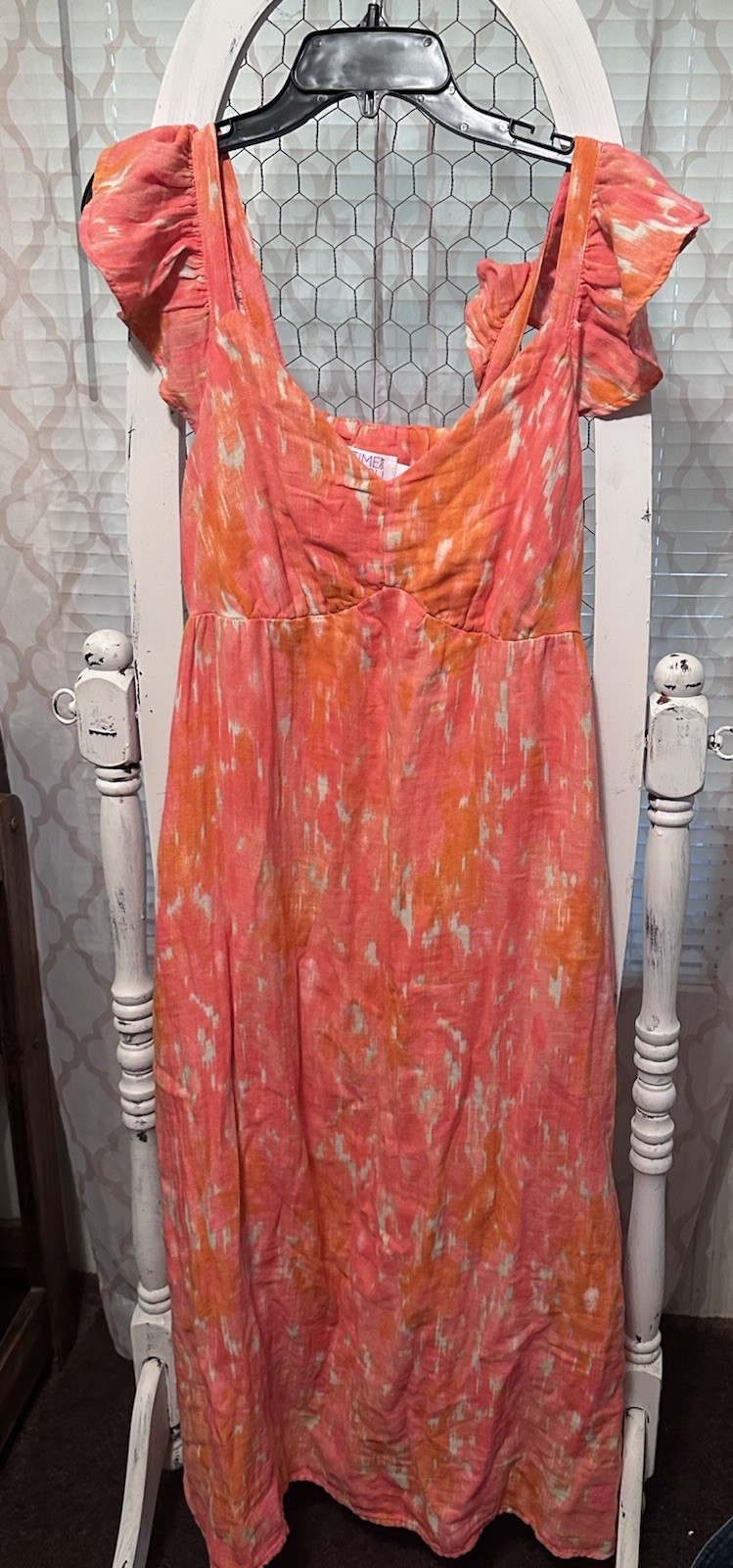 Time and Tru Women’s Tie Dye Pattern Dress With Adjustable Straps. Size Small