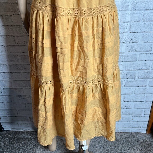 NWT Aritzia Little Moon Milos tiered ruffle a line sleeveless dress m medium