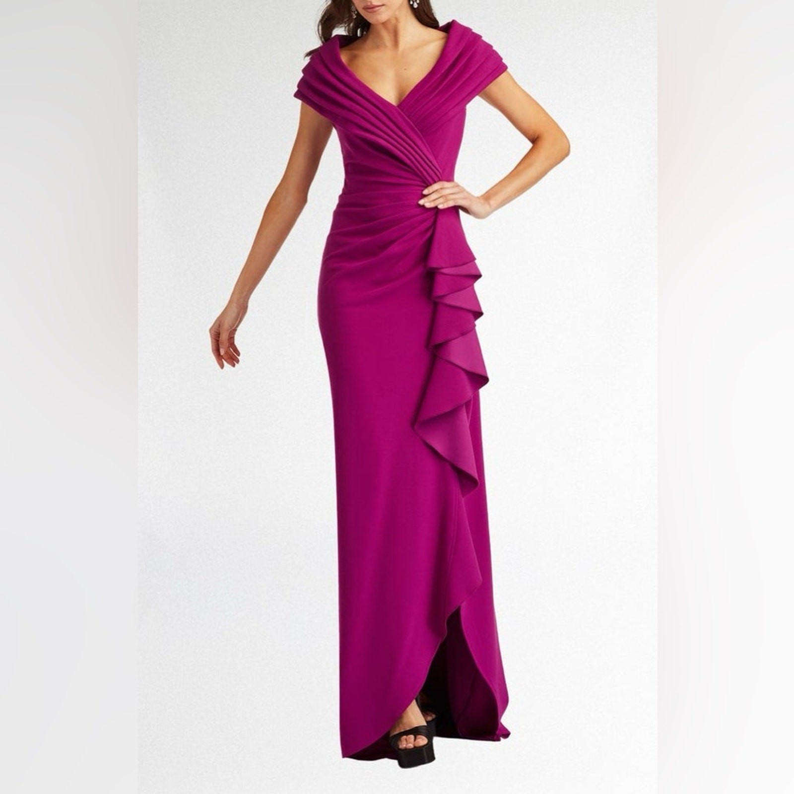 Tadashi Shoji Talise Flounce Cascade Ruffle Portrait Neck Gown Magenta Large NWT