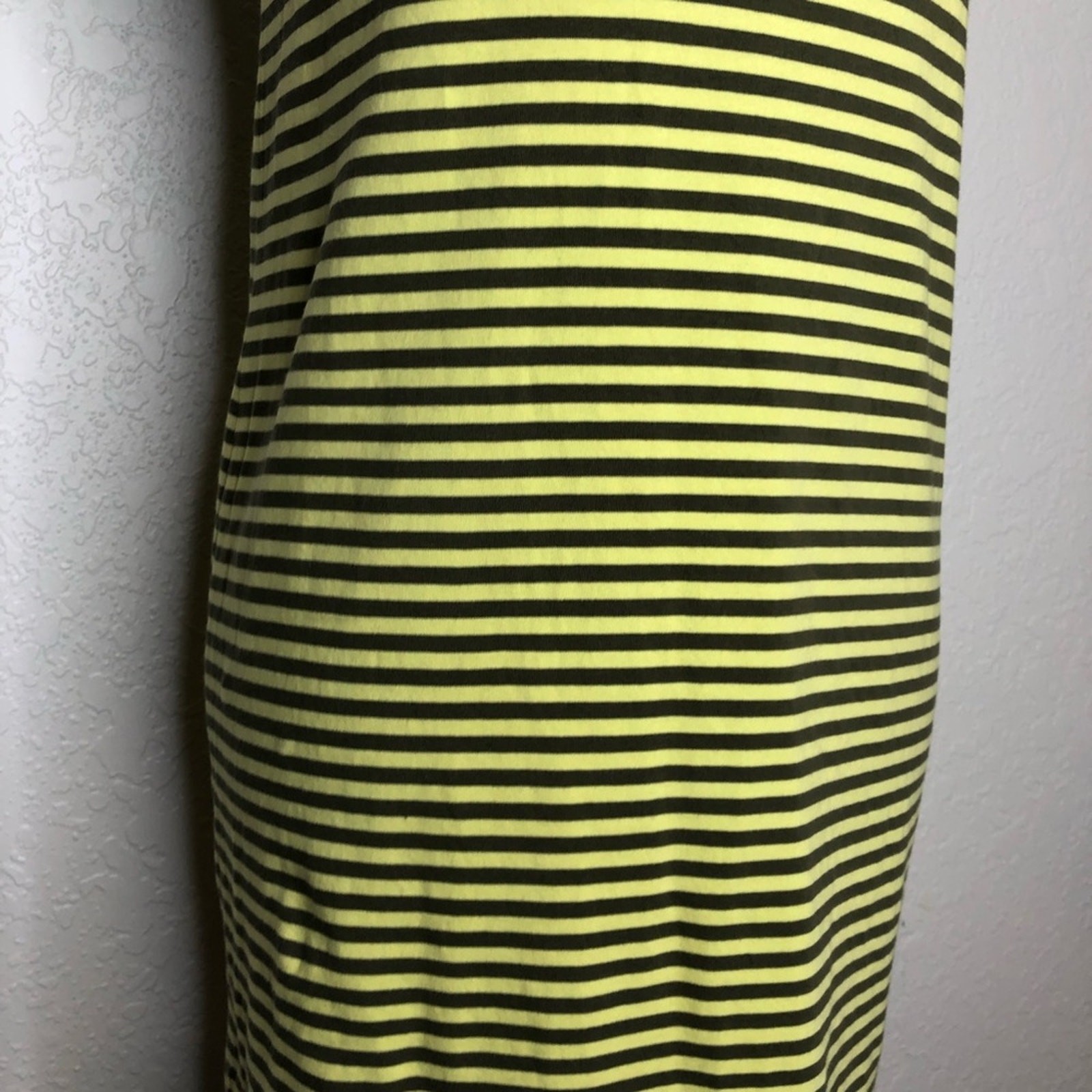 Theory yellow brown striped cap sleeve tee dress size Medium