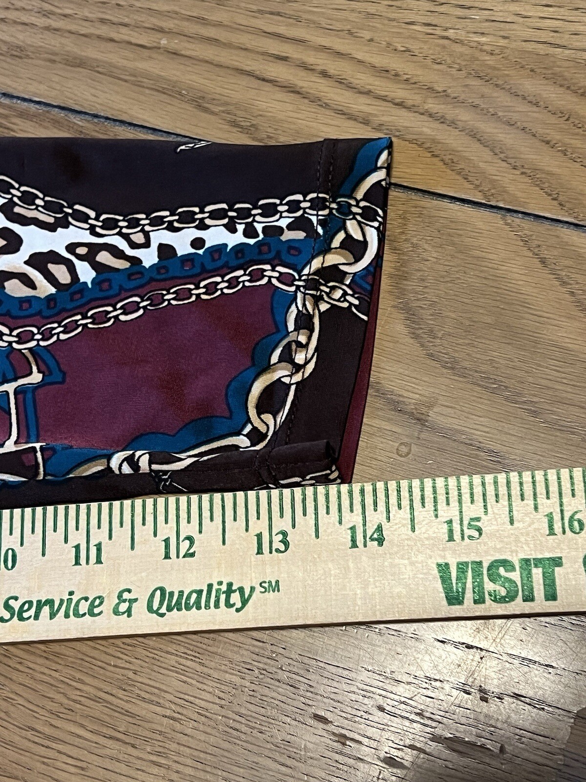 Dressbarn Multicolor Print Stretchy Dress Chain Design Size Small Classic City