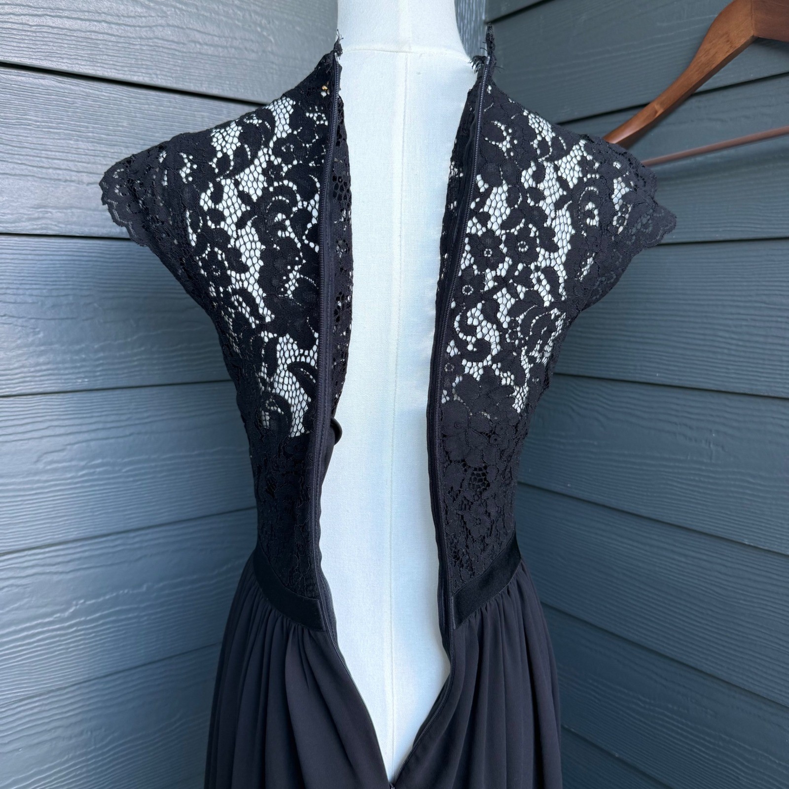 Miusol Black Lace Chiffon Maxi Dress Formal Evening Gown Size Small
