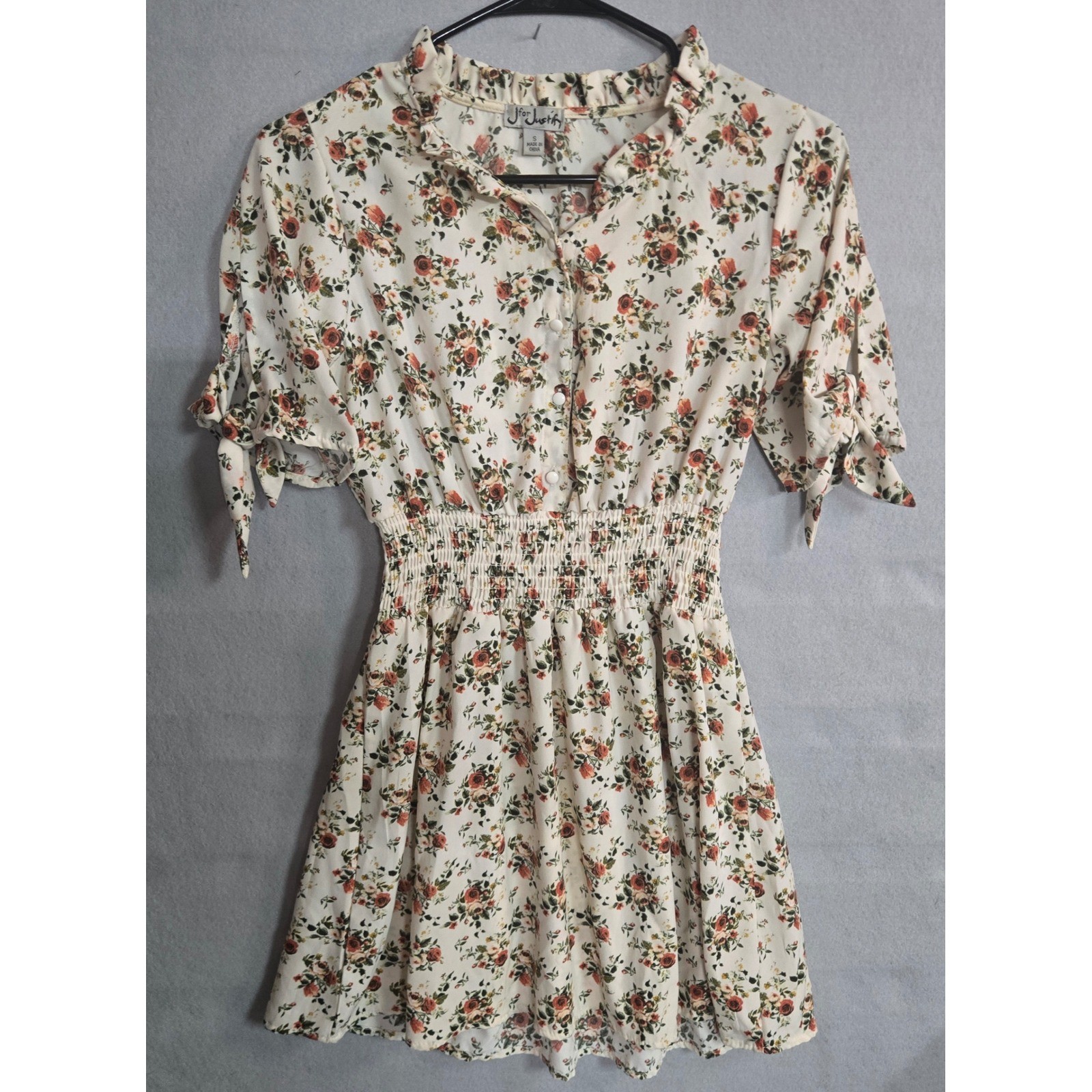 J for Justify Floral Ruffle Mini Dress Cream Rose Print Smocked Waist Small
