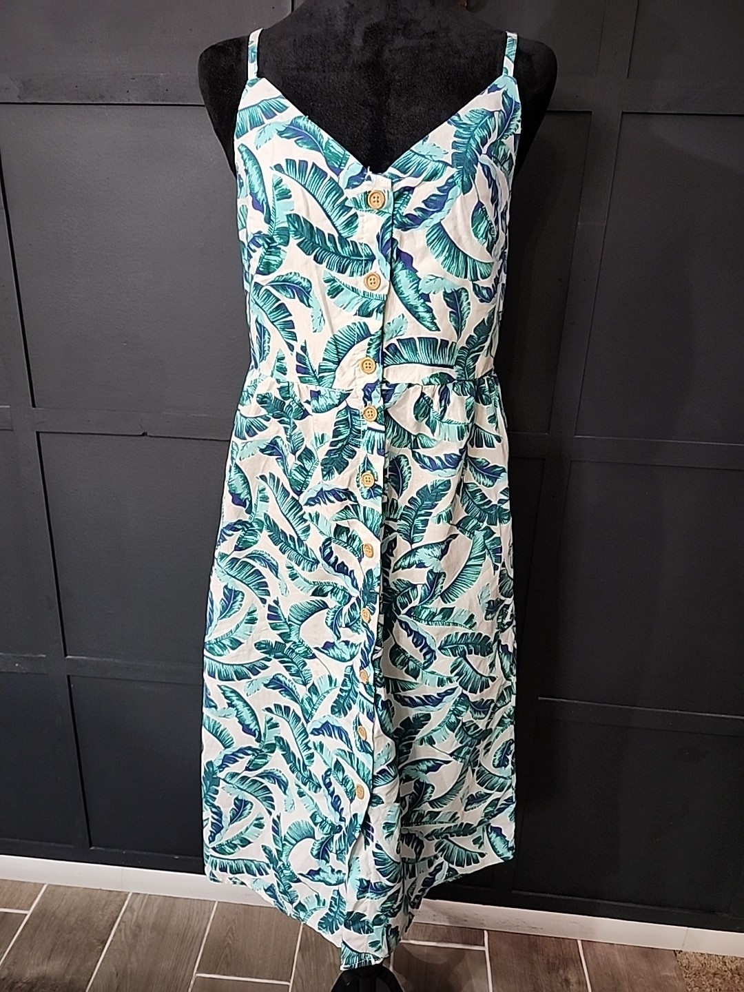 Joe Fresh Dress 100% Linen Cotton Button Up V Neck Leaf Print White Green…