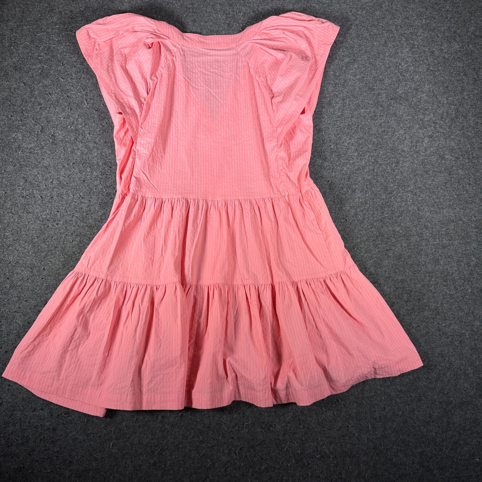Vineyard Vines Performance Pink Tiered Flutter Sleeve Mini Dress Medium 2Q011465