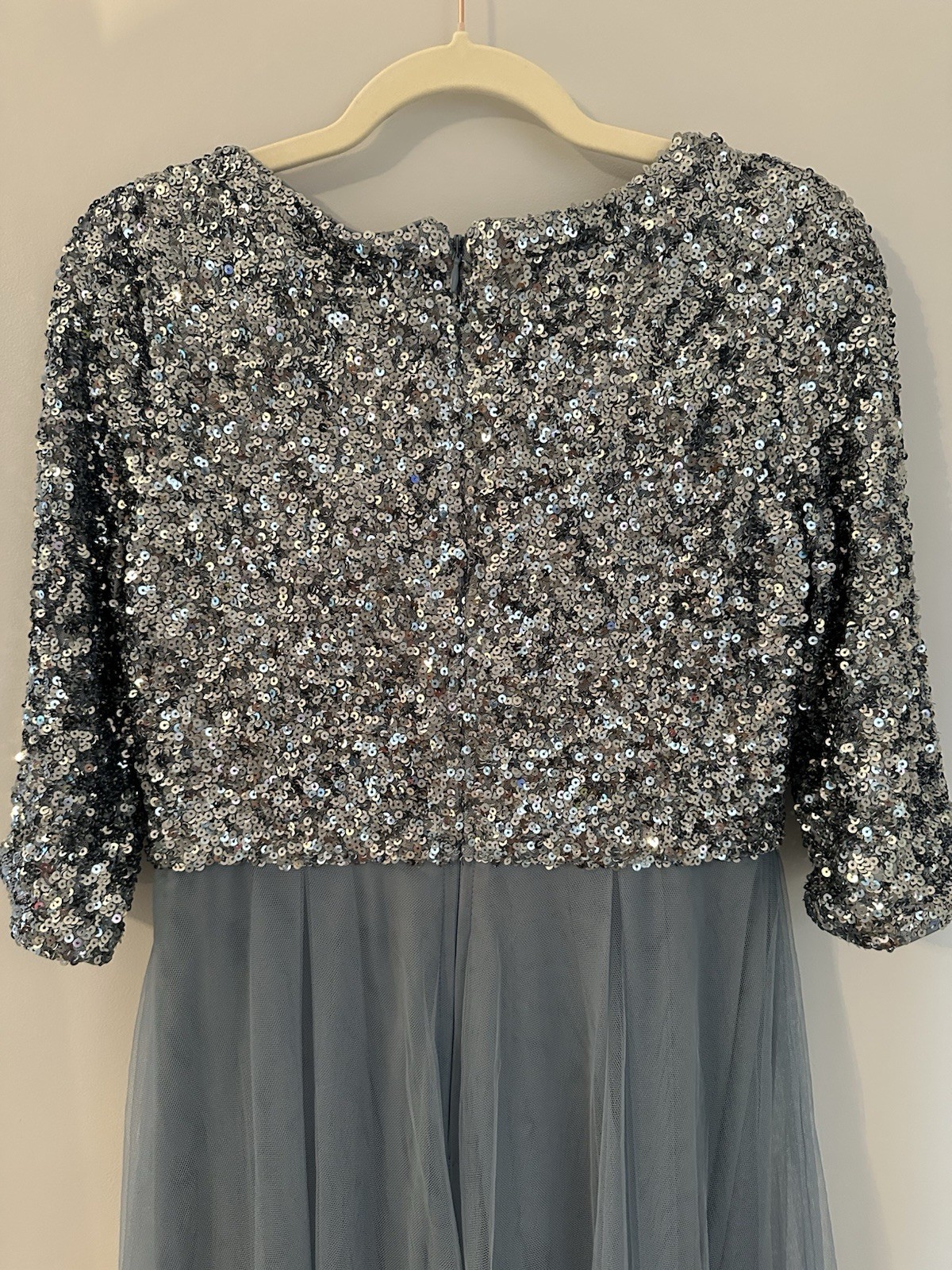 XUIBOL NWT Elegant Formal Dress Size L