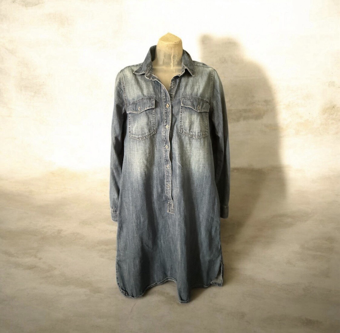 Route 66 Blue Denim Shirt Dress M Long Sleeve Collared Pockets Knee Length