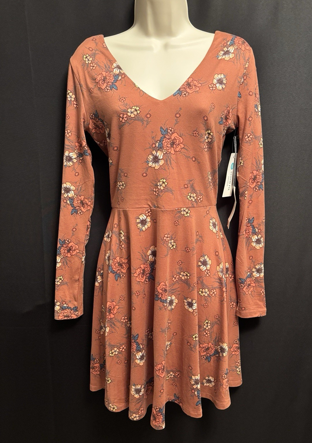 Nine Britton Floral V-Neck Fit & Flare Dress Women’s XS Rust Crisscross Back