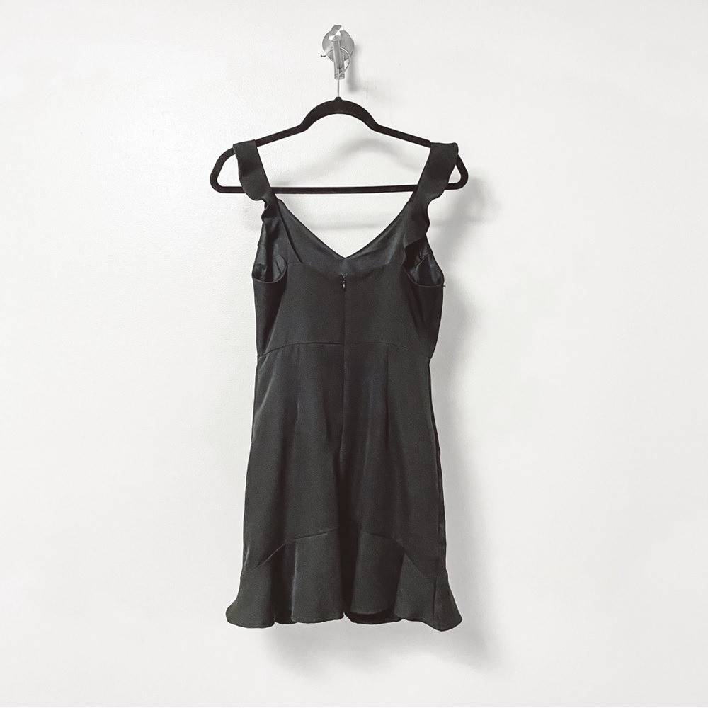 Gianni Bini Spring Sleeveless Fall Prep Chic V-Neck Flounce Hem Dress Black