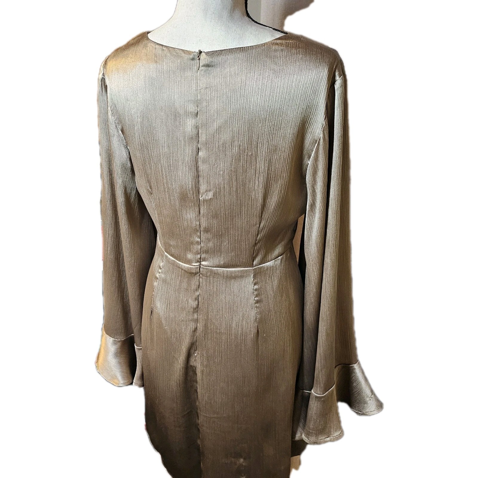 Love Riche Metallic Rose Bell Sleeve Mini Dress Women’s SZ S 70’s,Retro,Party
