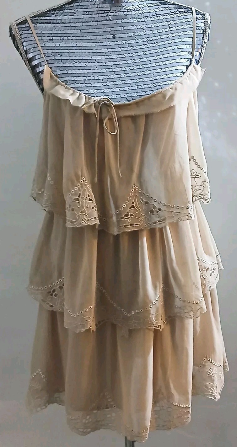 Alythea Women’s Large Champagne Spaghetti Strap Knee Length Dress Ruffles