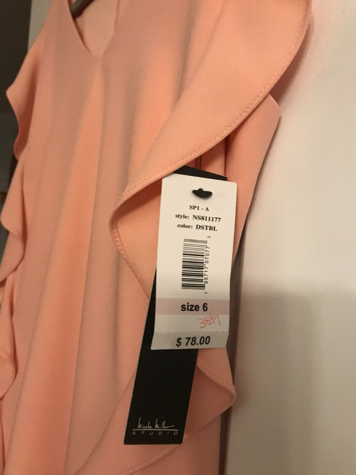 NWT Nicole Miller Womens V-Neck Front Ruffle Sides Peach Dress, 6! MSRP$78.00