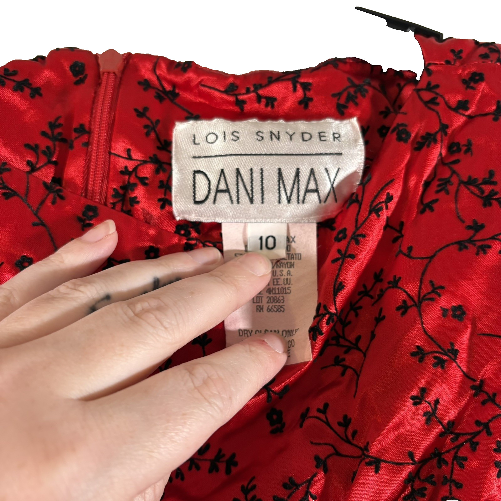 Dani Max Vintage 90s Y2K Sheath Size 10 Red Black Floral Satin Sleeveless