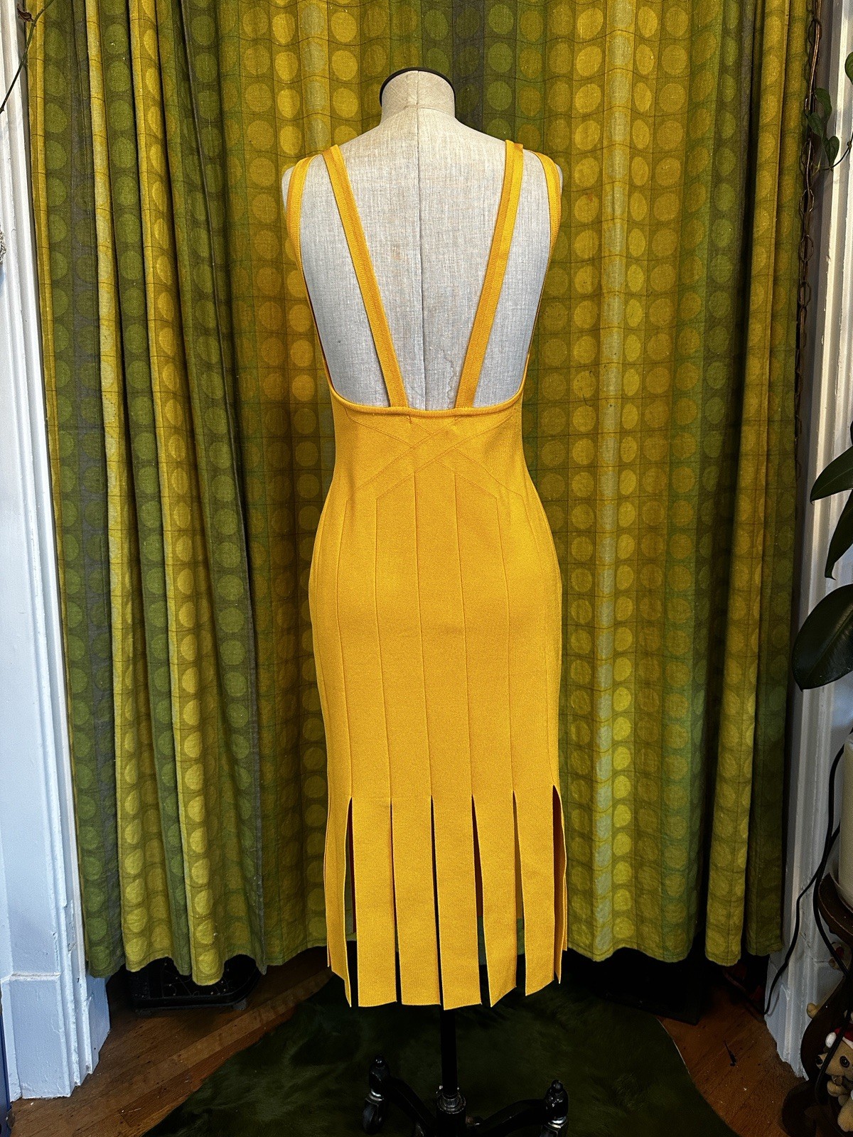 NWT CUSHNIE ET OCHS Marigold Viscose Knit PEAKABOO Fringe Dress L